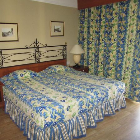 Topaz Hotel St. Paul's Bay Esterno foto
