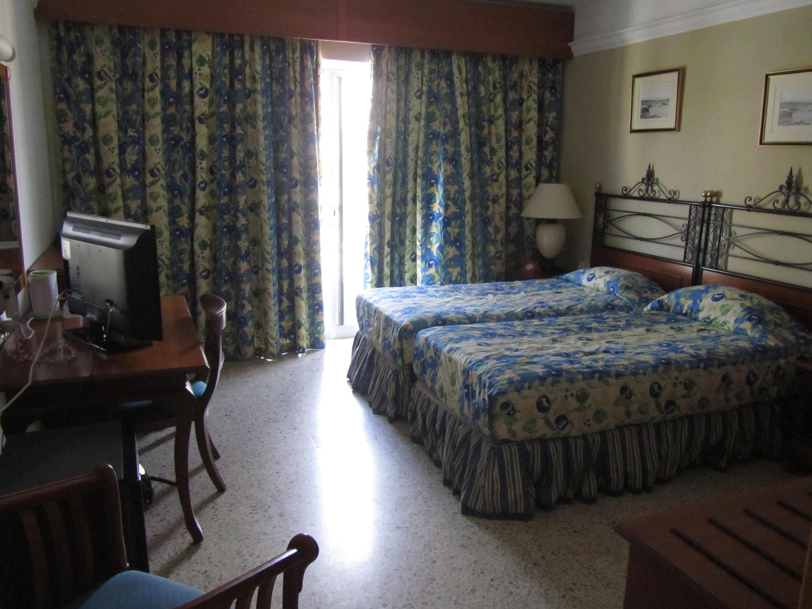 Topaz Hotel St. Paul's Bay Esterno foto