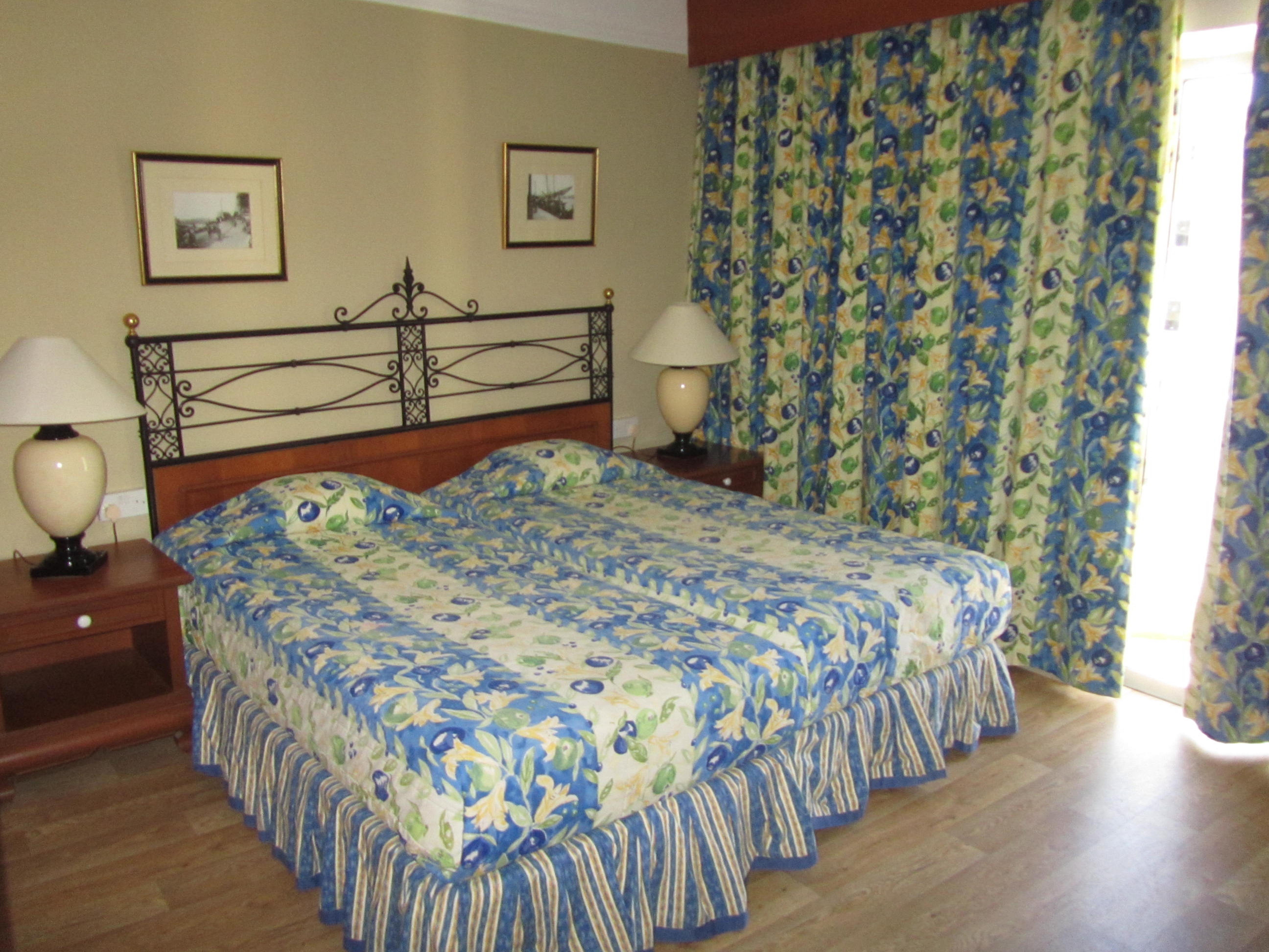 Topaz Hotel St. Paul's Bay Esterno foto