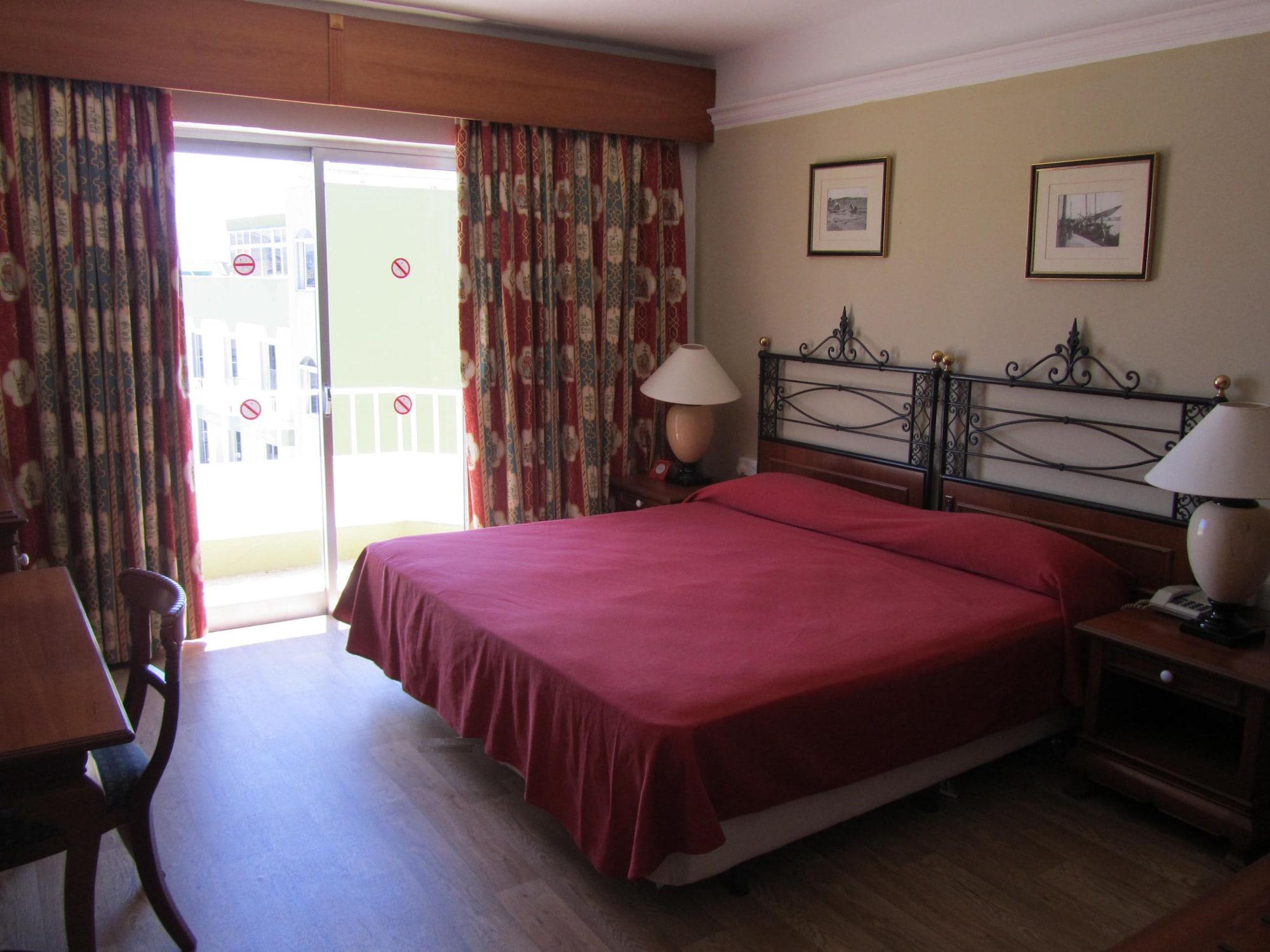 Topaz Hotel St. Paul's Bay Esterno foto
