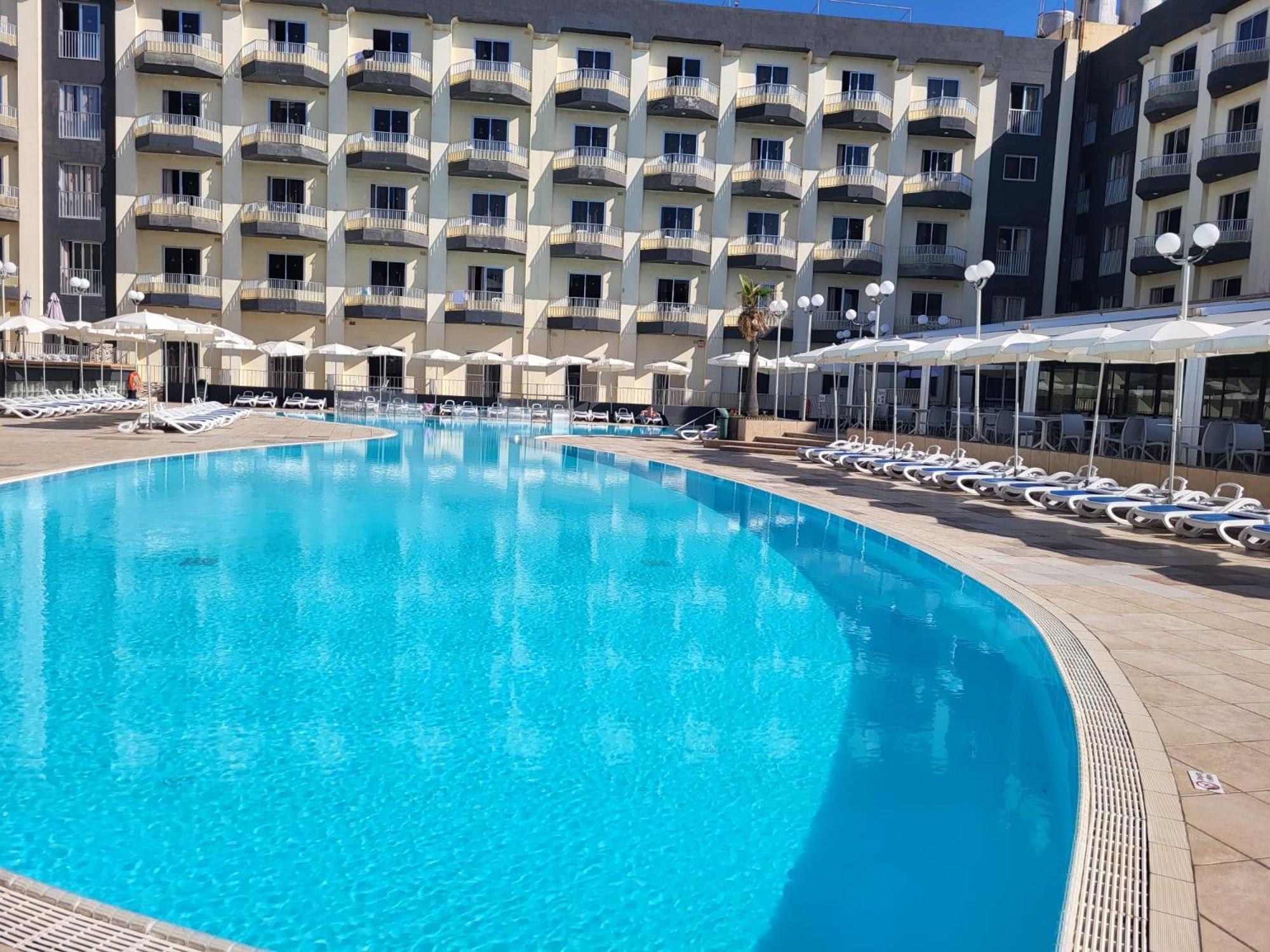 Topaz Hotel St. Paul's Bay Esterno foto