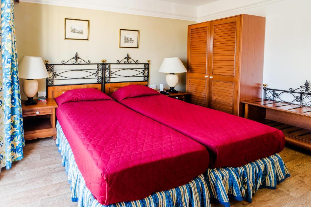 Topaz Hotel St. Paul's Bay Camera foto